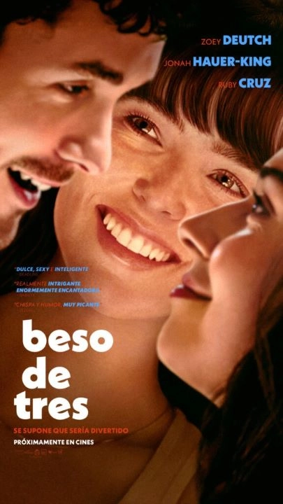BESO DE TRES